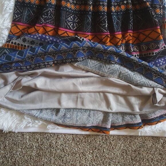 Everly Dress Multi Color Lightweight Size Medium NEW - Picture 5 of 8